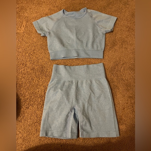 Amazon set - Picture 3 of 3